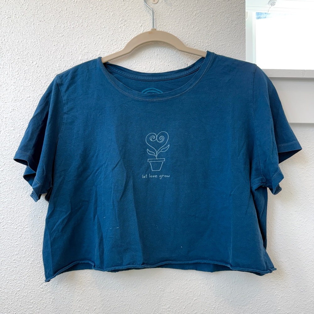 Life is Good Womens Crop Top